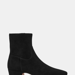 DUSTY BLACK SUEDE